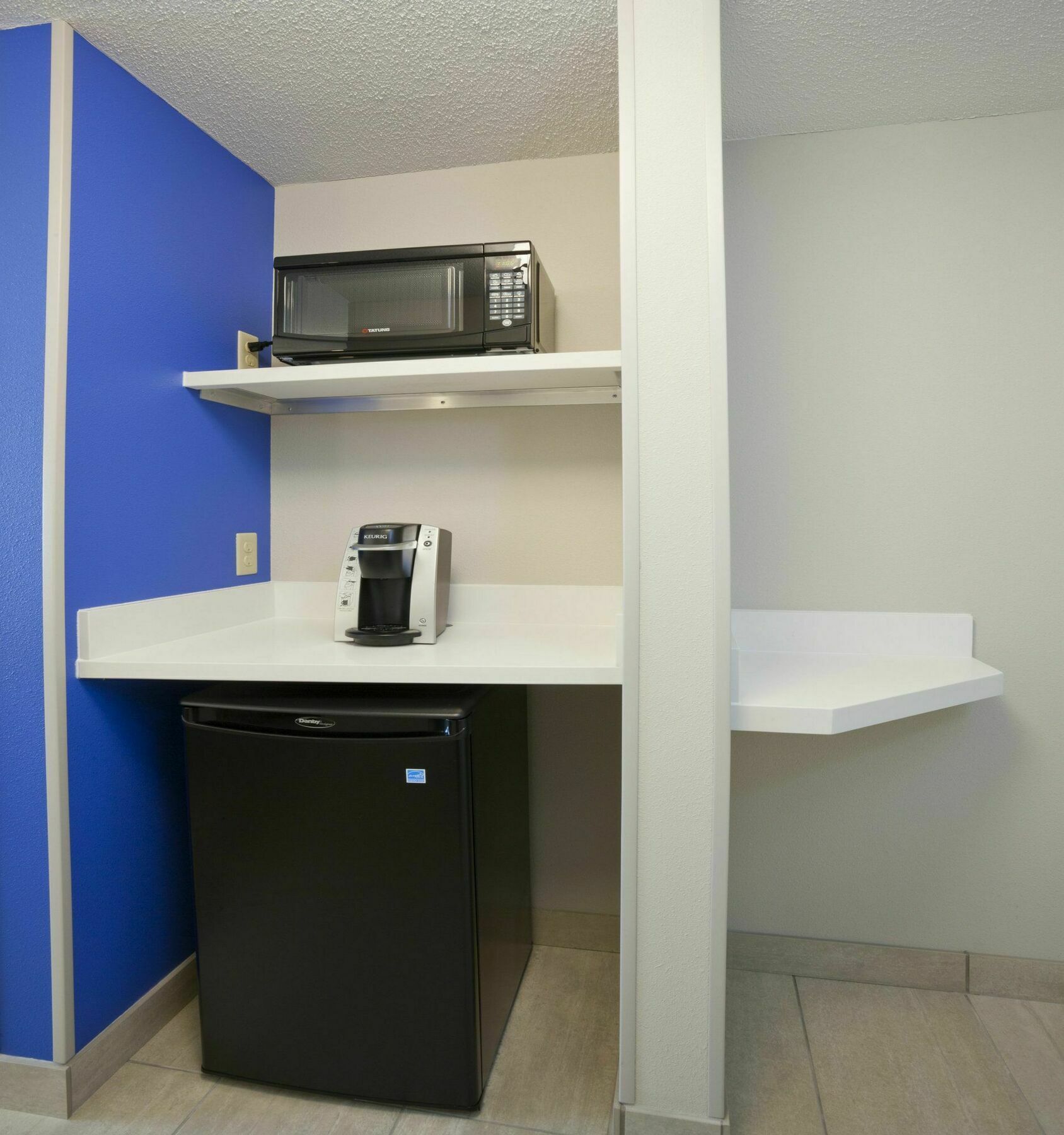 Holiday Inn Express Roseville-St. Paul By Ihg Exterior photo